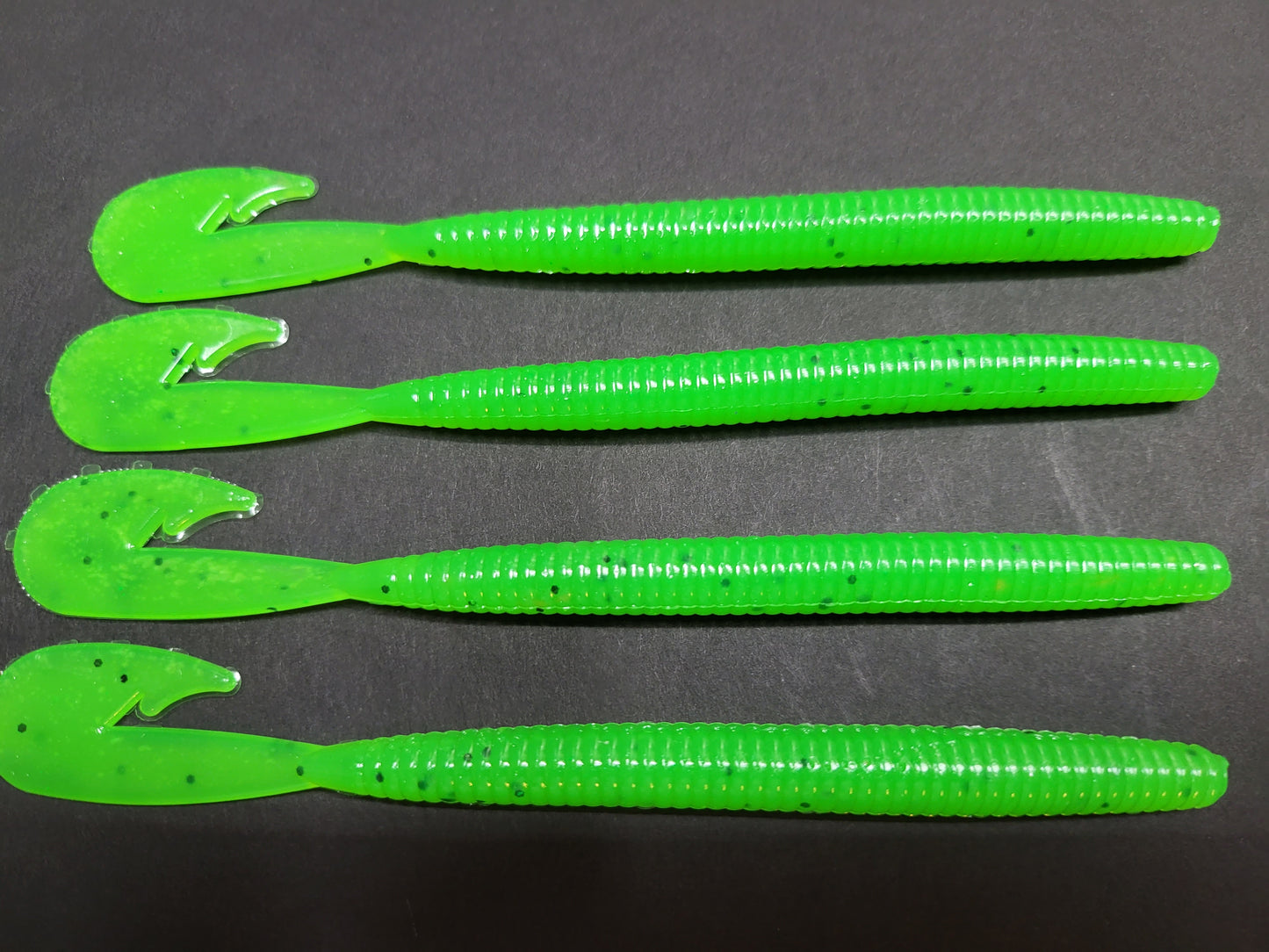 6" Speed Worm (29) Colors