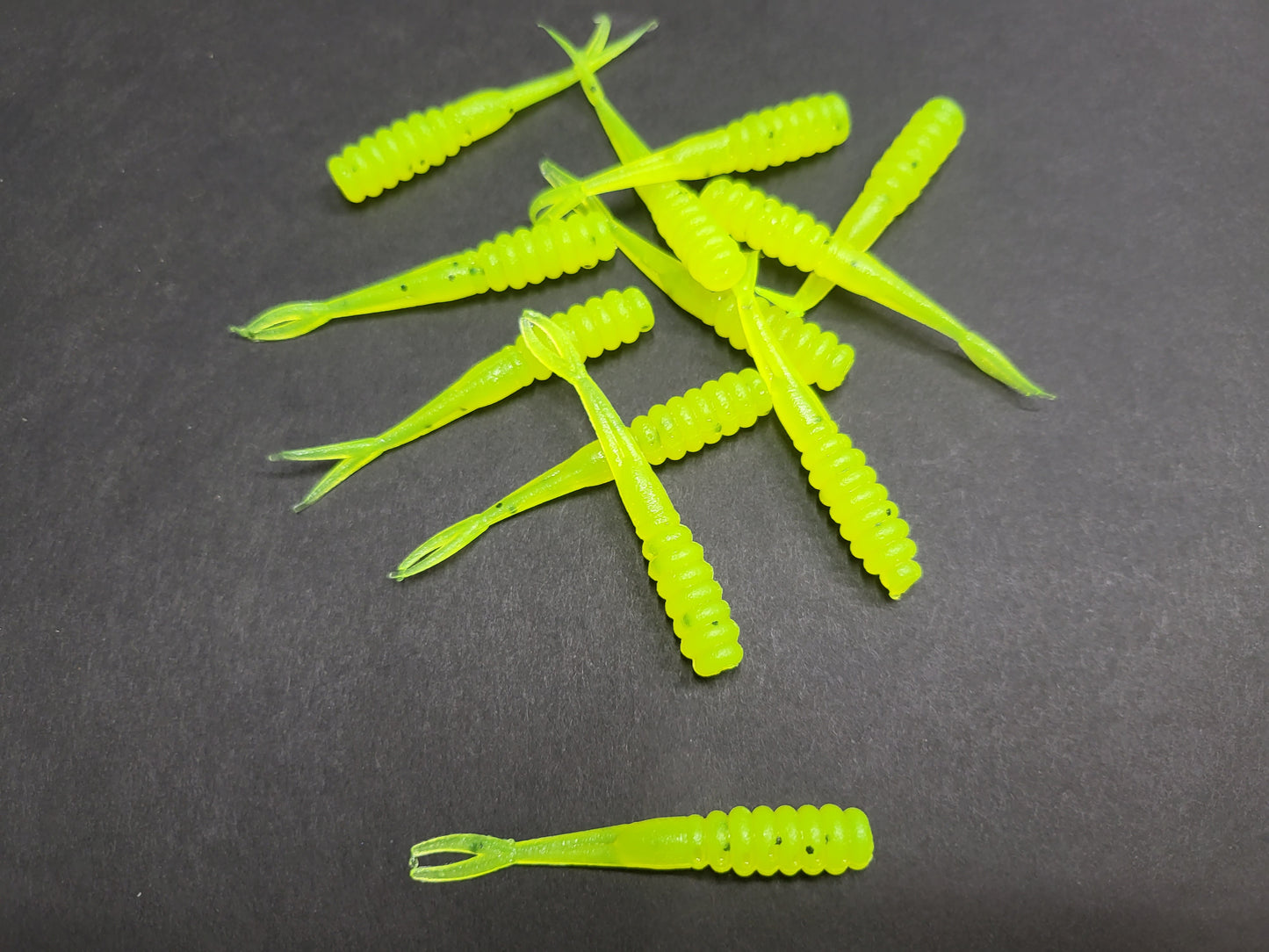 2.5" Crappie Fluke Fat Body (14) Colors